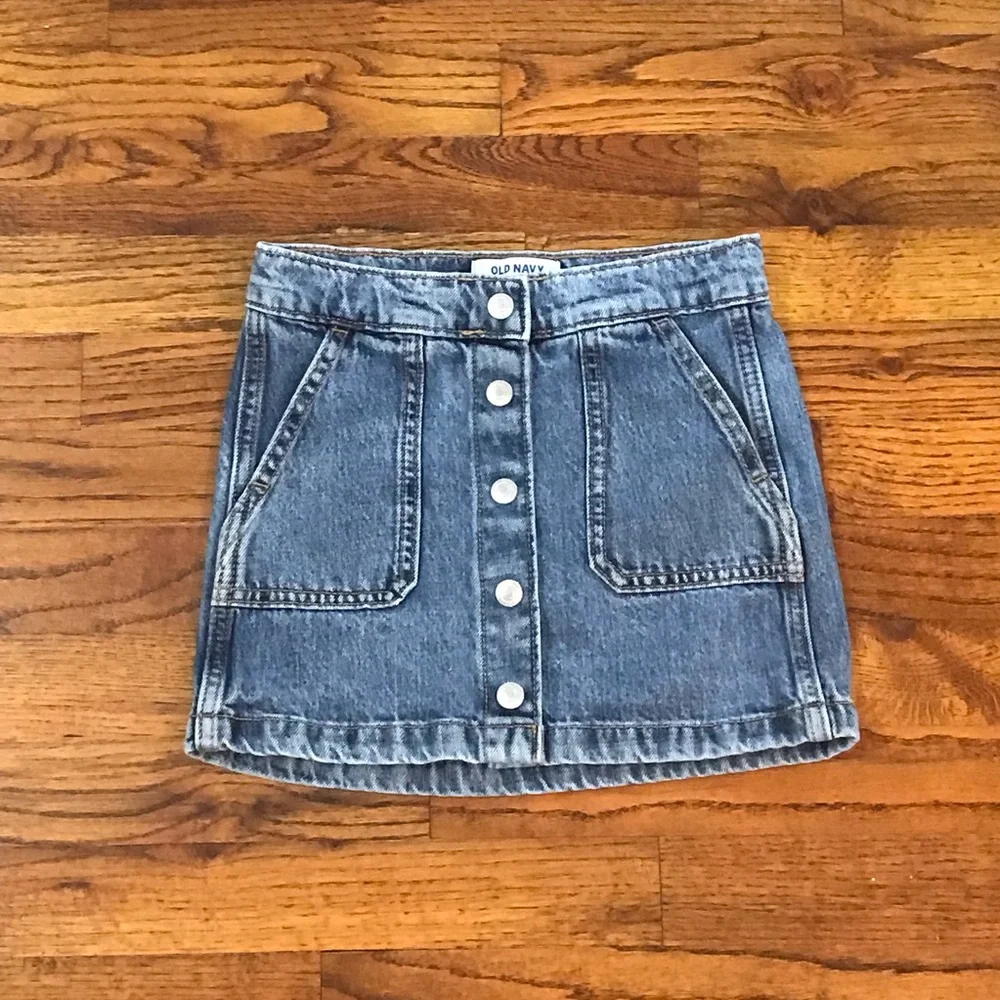 Old Navy Blue Jean Denim Skirt School Uniform Bottoms Girls 6 / 7 Small Pockets